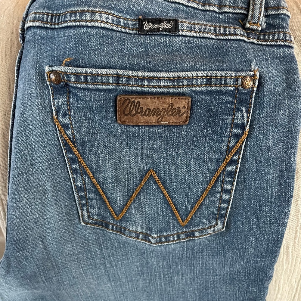Wrangler Women's Classic Denim Jeans
